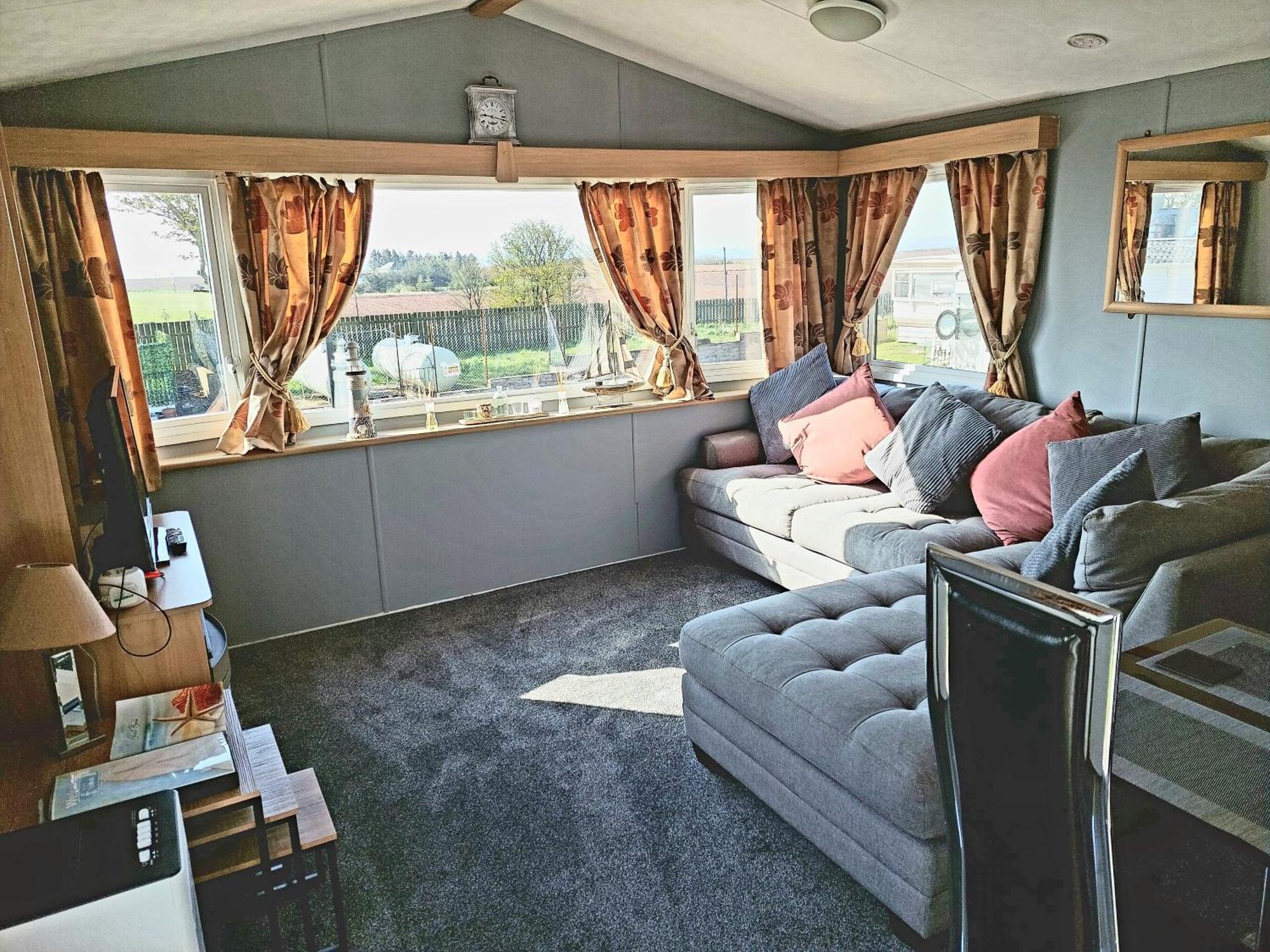 Wright Choice Caravan 5 Lunan View St Cyrus Apartment Saint Cyrus